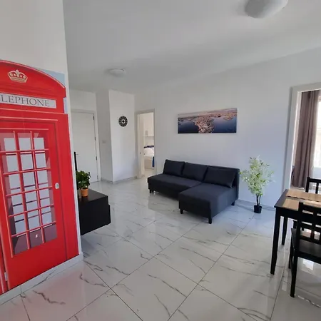 Bright 2-bedroom Near Promenade & Sliema Ferry To Valletta